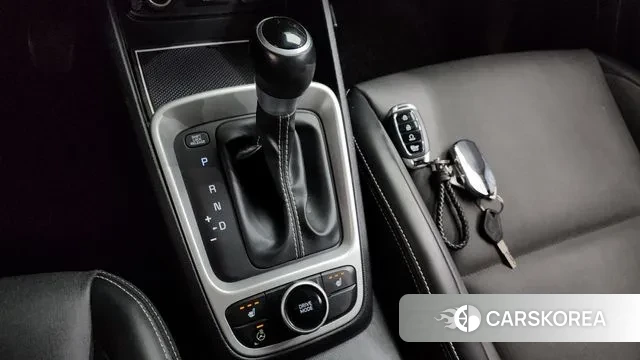 Hyundai Venue id 3541222 из Кореи 19