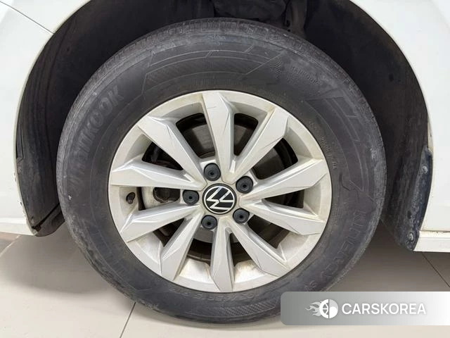 Volkswagen Bora id 3902093 из Китая 26