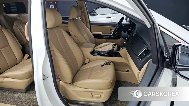 Kia The New Carnival id 3873575 из Кореи 19