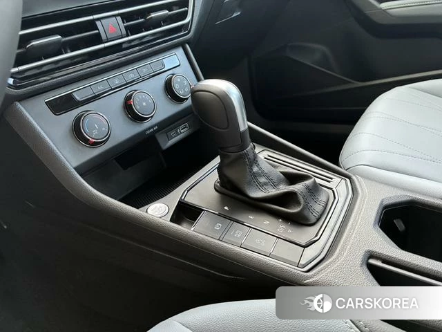 Volkswagen Lavida id 4235671 из Китая 27
