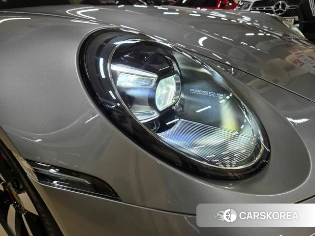 Porsche 911(992) id 3885692 из Кореи 19