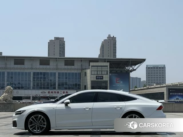 Audi A7 id 4277989 из Китая 16