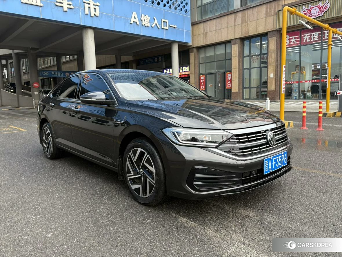 Volkswagen Sagitar id 4510726 из Китая 9