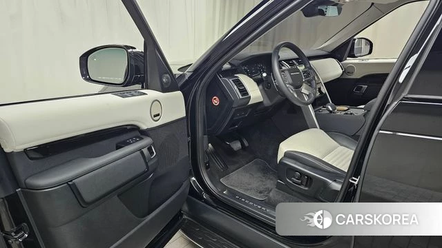 Land Rover Discovery 5 id 4539866 из Кореи 29
