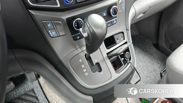 Hyundai The New Grand Starex id 4325119 из Кореи 19