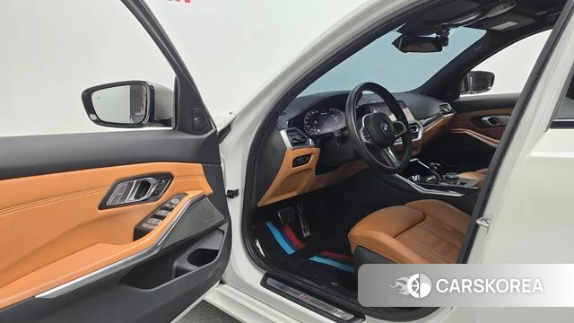 BMW 3 Series (G20) id 3892312 из Кореи 19