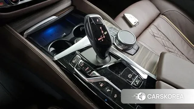 BMW 5 Series (G30) id 3115188 из Кореи 19