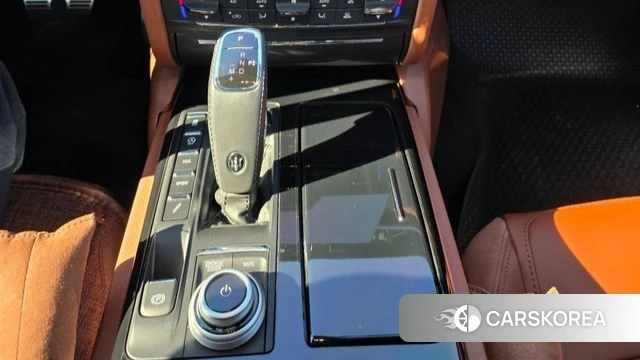 Maserati Quattroporte id 4863313 из Кореи 19