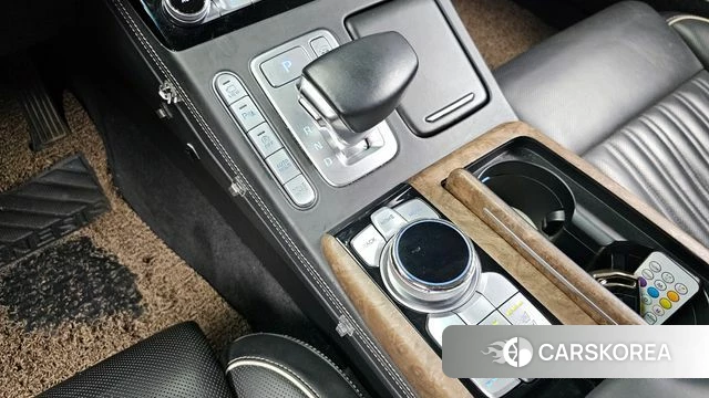 Genesis G90 id 4304744 из Кореи 19