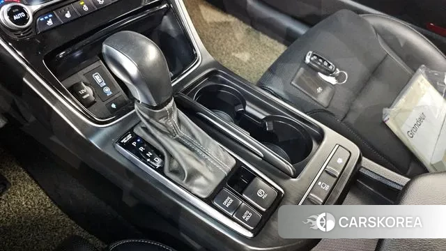 Hyundai Grandeur IG id 2976937 из Кореи 19