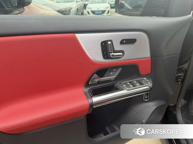Mercedes-Benz GLA AMG id 4242504 из Китая 22