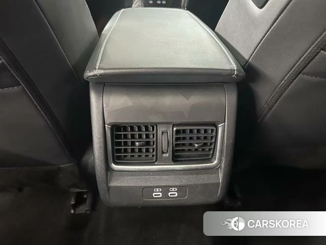 Toyota Camry id 4257482 из Китая 24