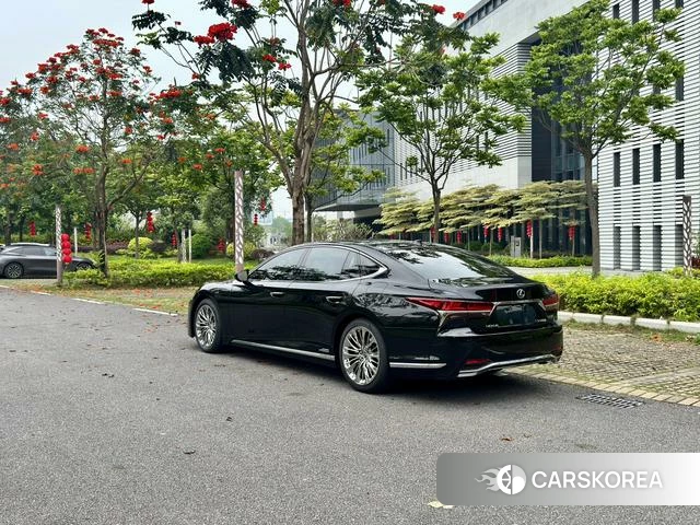 Lexus LS id 4221228 из Китая 9