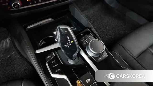 BMW 5 Series (G30) id 3428743 из Кореи 19