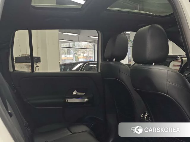 Mercedes-Benz GLB id 4392326 из Китая 14
