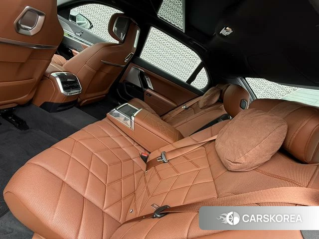 BMW 7 series id 4353639 из Китая 18