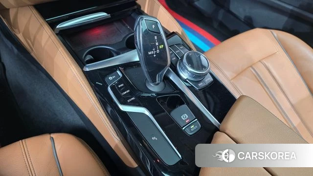 BMW 5 Series (G30) id 4285965 из Кореи 19