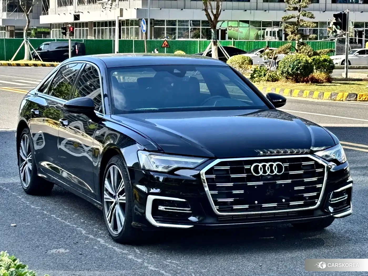 Audi A6L id 4548271 из Китая 19