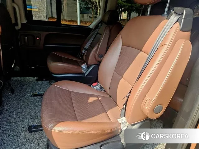 Hyundai The New Grand Starex id 3772301 из Кореи 16