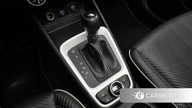 Hyundai Venue id 4416627 из Кореи 33