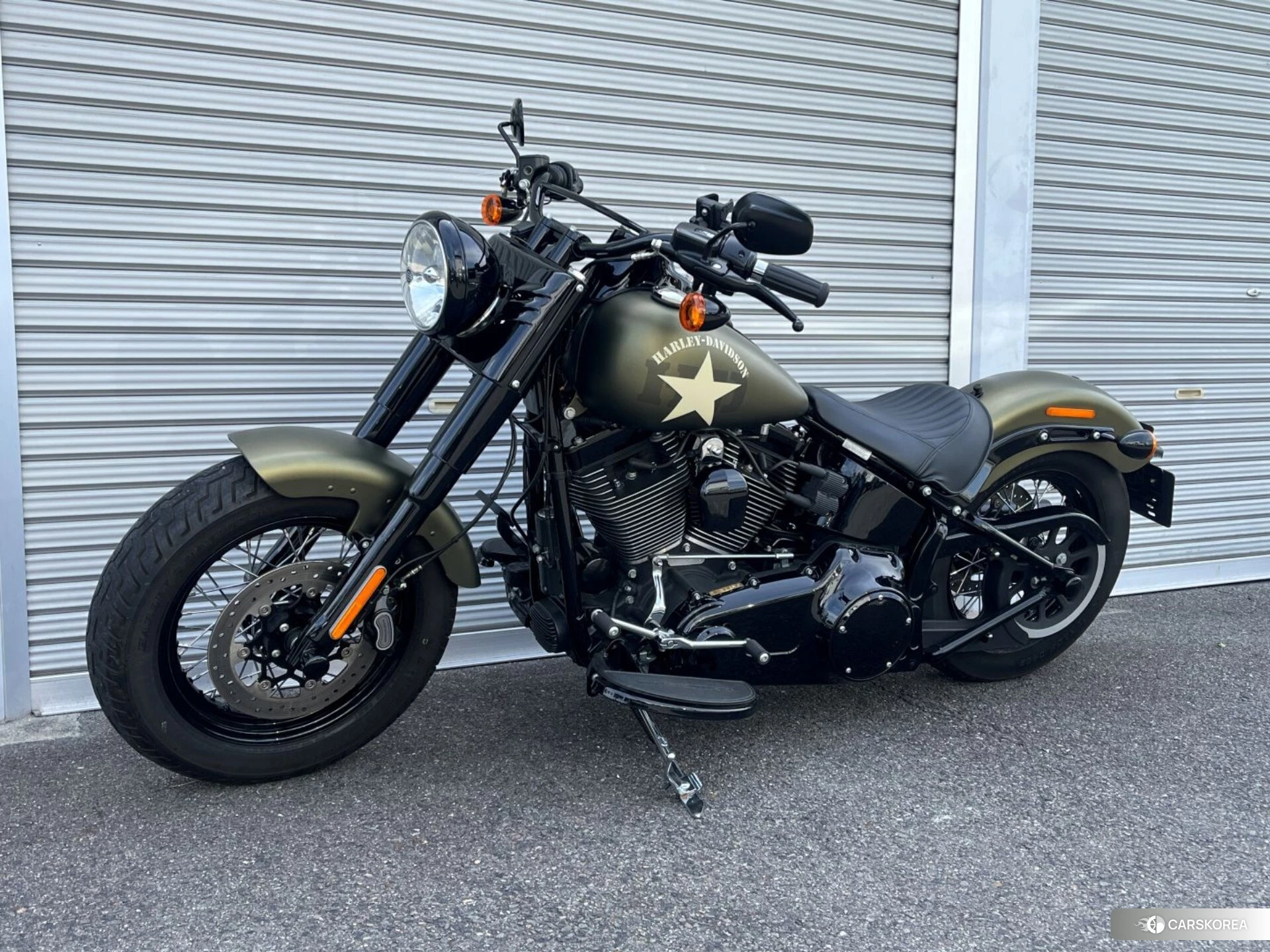 Harley-Davidson Softail Slim S FLSS1800 id 4373706 из Японии 9