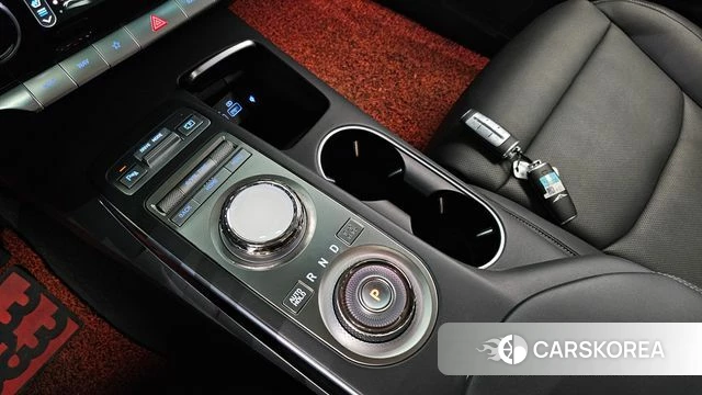 Genesis GV70 id 4905321 из Кореи 33