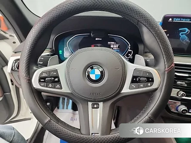 BMW 5 Series (G30) id 3412367 из Кореи 19