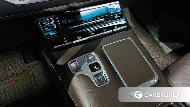 Hyundai The New Grandeur IG id 4339110 из Кореи 30