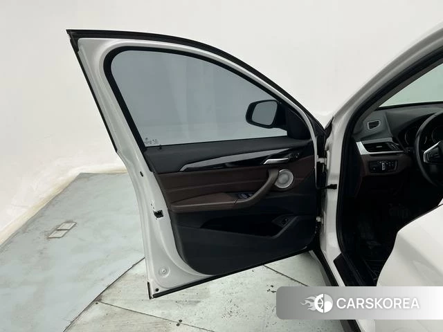 BMW X1 id 4275973 из Китая 27