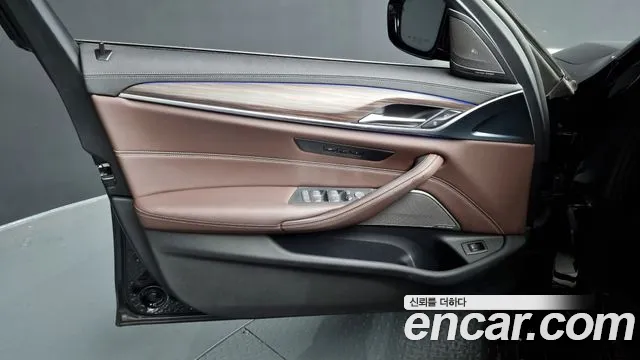 BMW 5 Series (G30) id 2686690 из Кореи 19