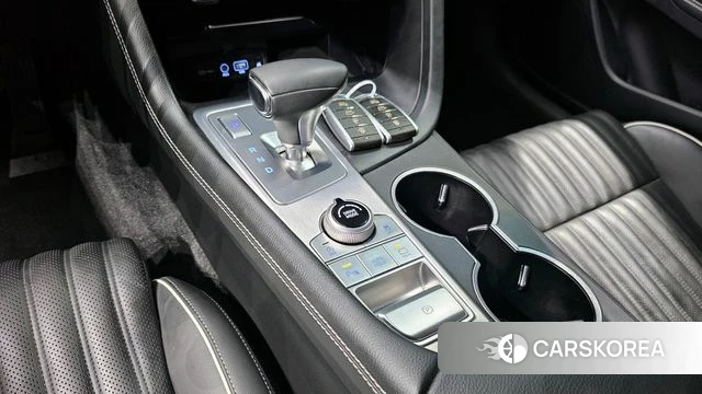 Genesis G70 id 4378096 из Кореи 29