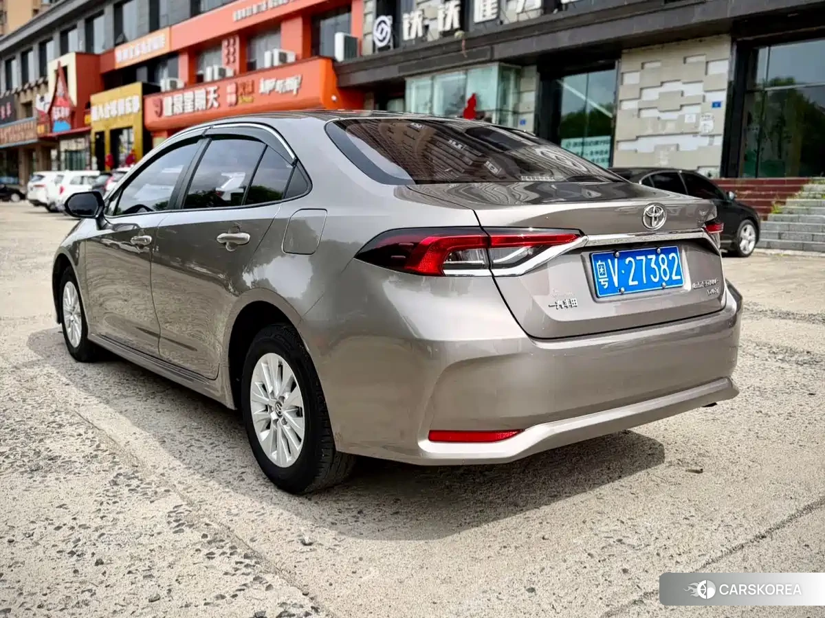 Toyota Corolla id 4577453 из Китая 23