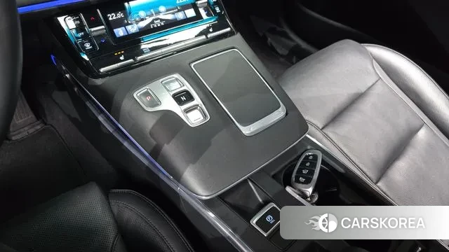 Hyundai The New Grandeur IG id 3197711 из Кореи 19