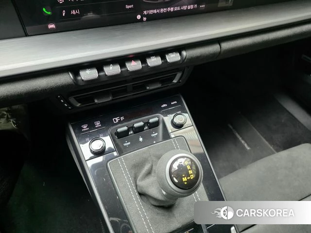 Porsche 911(992) id 3871578 из Кореи 19