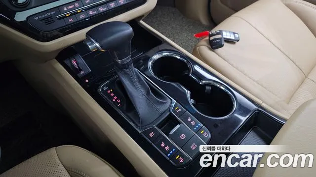 Kia The New Carnival id 2710342 из Кореи 19