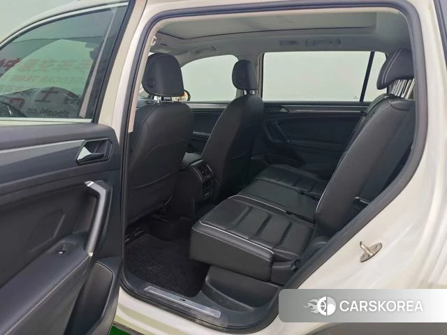 Volkswagen Tiguan L id 4239186 из Китая 9