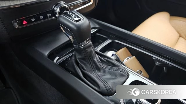 Volvo XC60 second Generation id 4502445 из Кореи 19