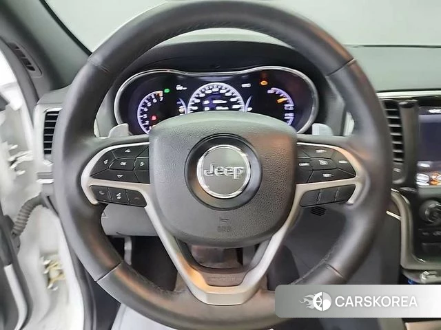 Jeep Grand Cherokee id 4377999 из Кореи 18