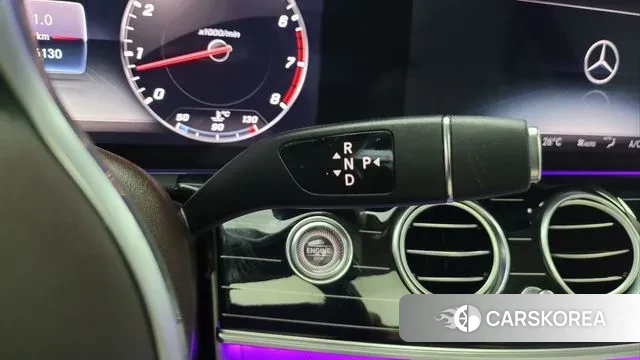 Mercedes-Benz E-Class W213 id 3626442 из Кореи 16