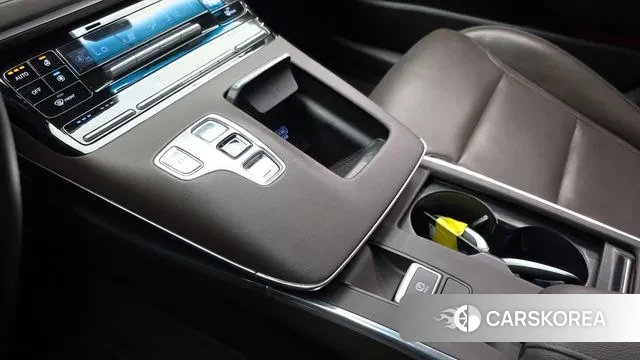 Hyundai The New Grandeur IG Hybrid id 3735973 из Кореи 19