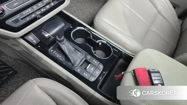 Kia The New Carnival id 3573640 из Кореи 19