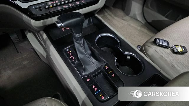 Kia The New Carnival id 4703467 из Кореи 19
