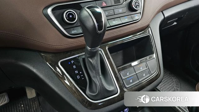Hyundai The New Grand Starex id 4742133 из Кореи 31
