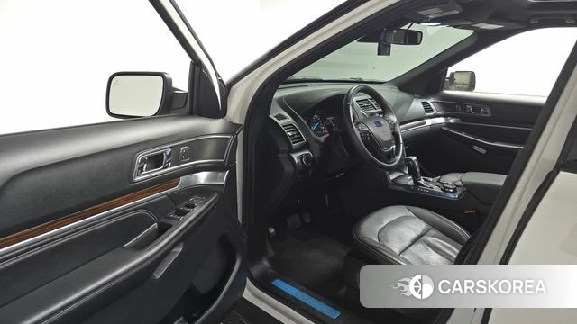 Ford Explorer id 3899700 из Кореи 19