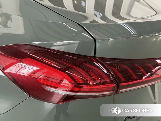 Audi A5L id 4258742 из Китая 11