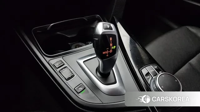 BMW 3 Series (F30) id 3055520 из Кореи 19