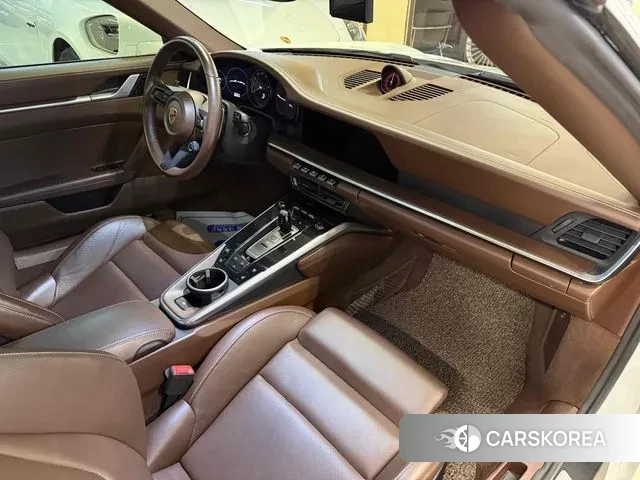 Porsche 911(992) id 3562584 из Кореи 12