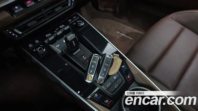 Porsche 911(992) id 2891442 из Кореи 19