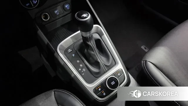 Hyundai Venue id 3687211 из Кореи 19