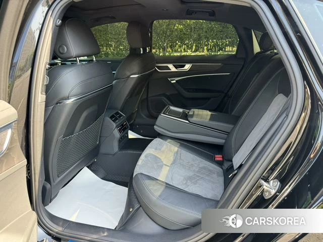 Audi A6L id 4301833 из Китая 19